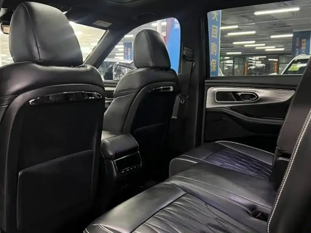GAC Motor Trumpchi GS8 — фото 6