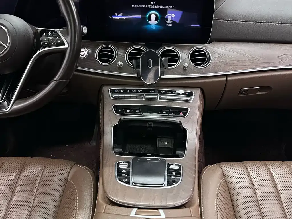 Mercedes-Benz E-Class 2021 из CN, фото 9