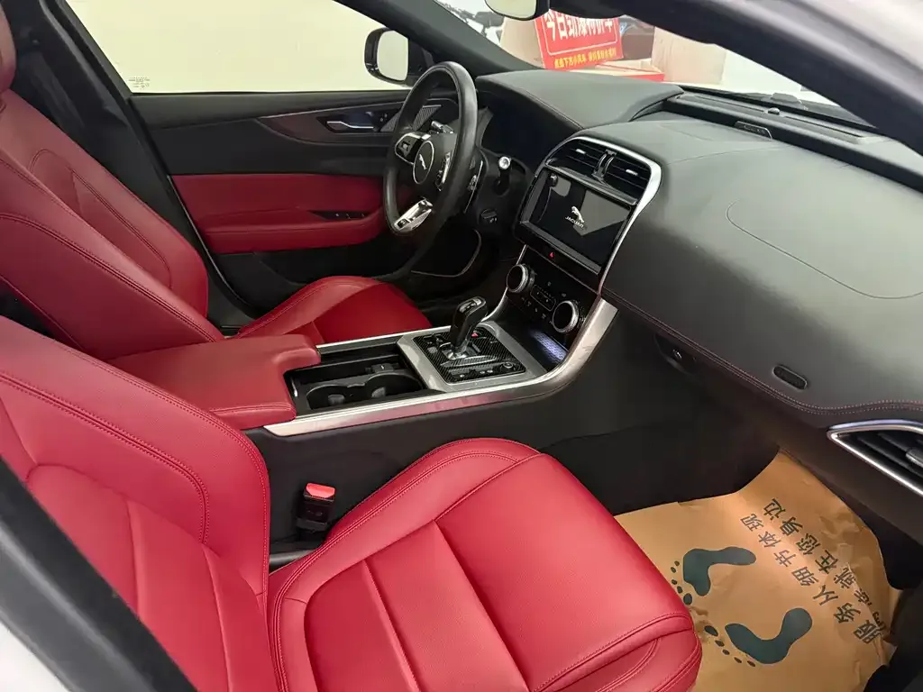 Jaguar XEL 2022 из CN, фото 2