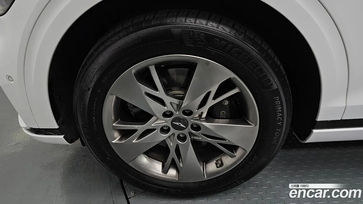 Genesis GV70 2023 из KR, фото 3