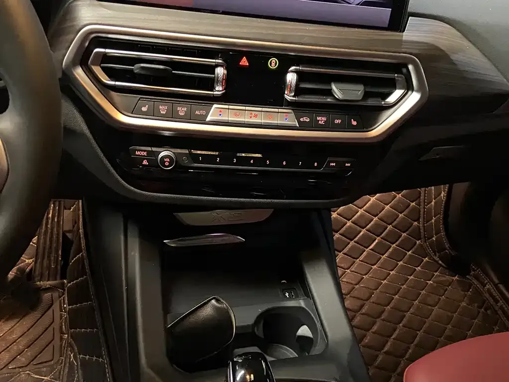 BMW X3 2024 из CN, фото 5