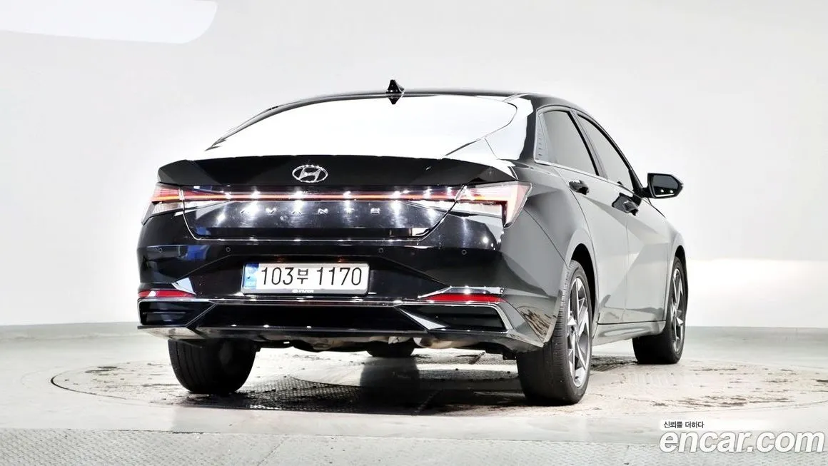 Hyundai AVANTE — фото 2
