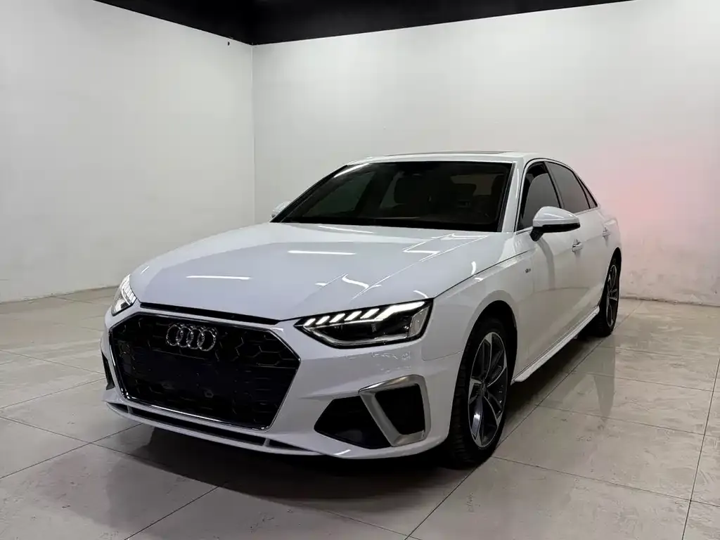 Audi A4L 2021 из CN, фото 1