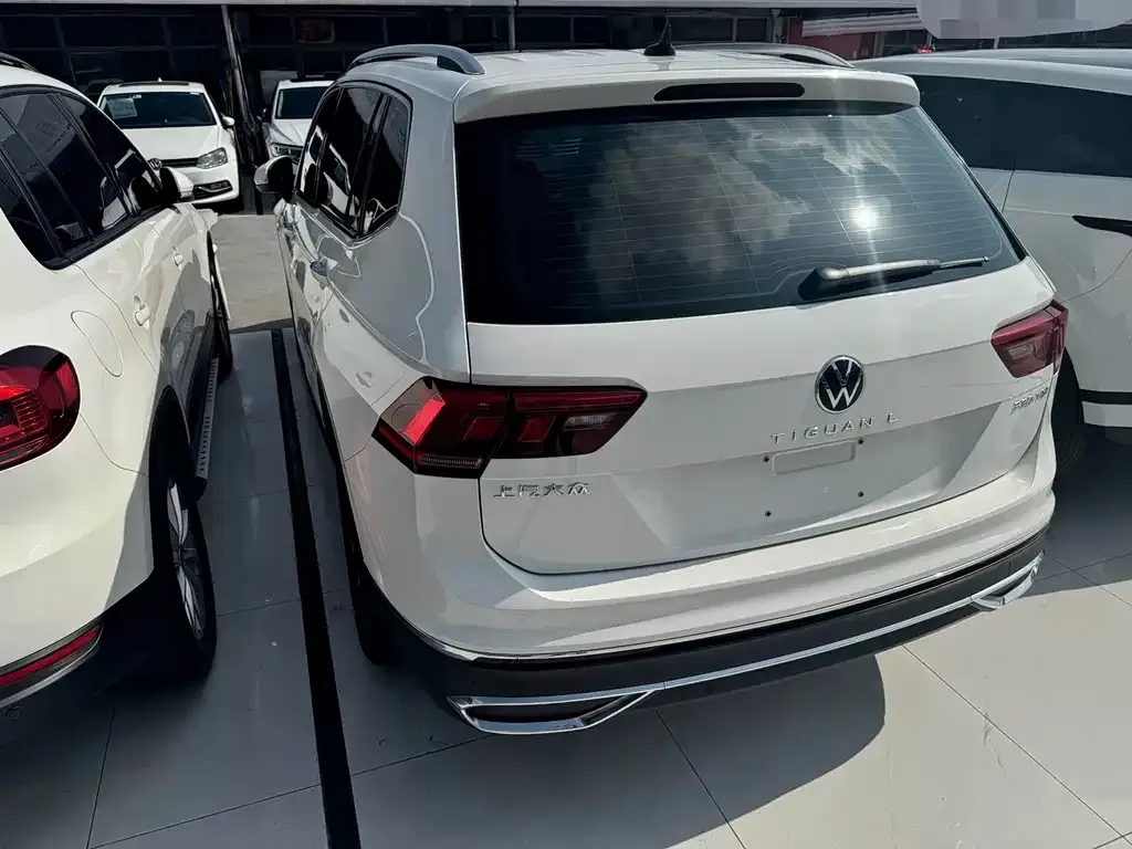 Volkswagen Tiguan L 2022 из CN, фото 5