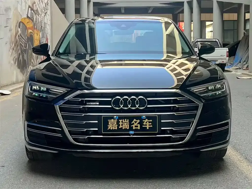 Audi A8 2022 из CN, фото 7