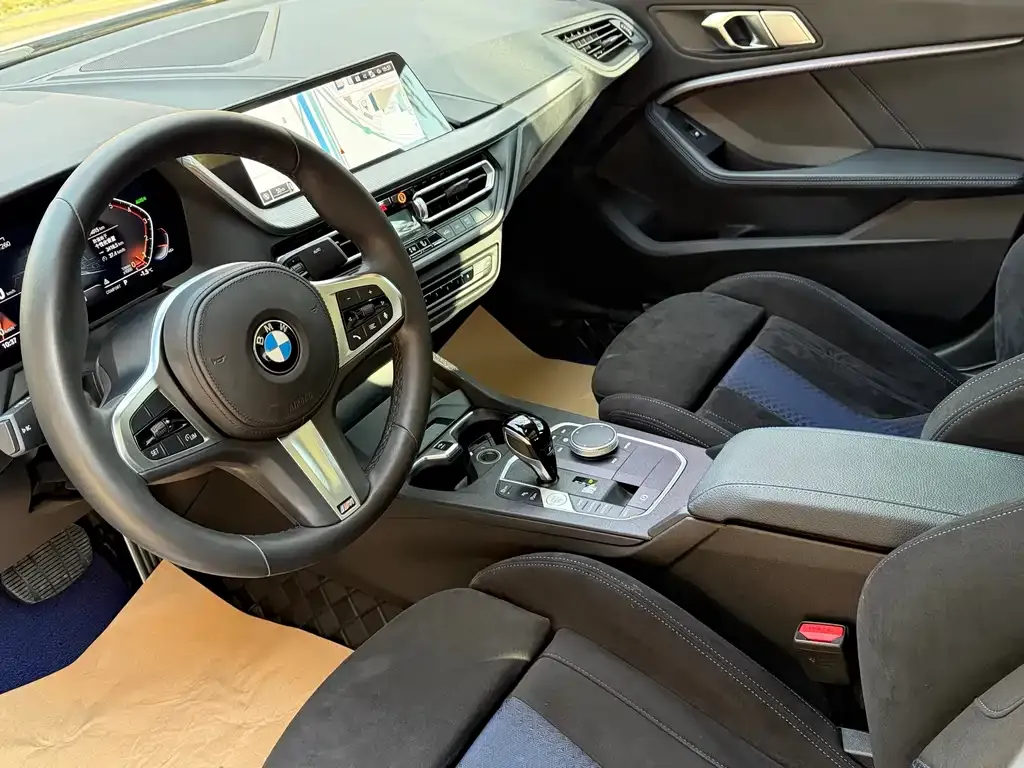 BMW 2 Series (Import) 2023 из CN, фото 4