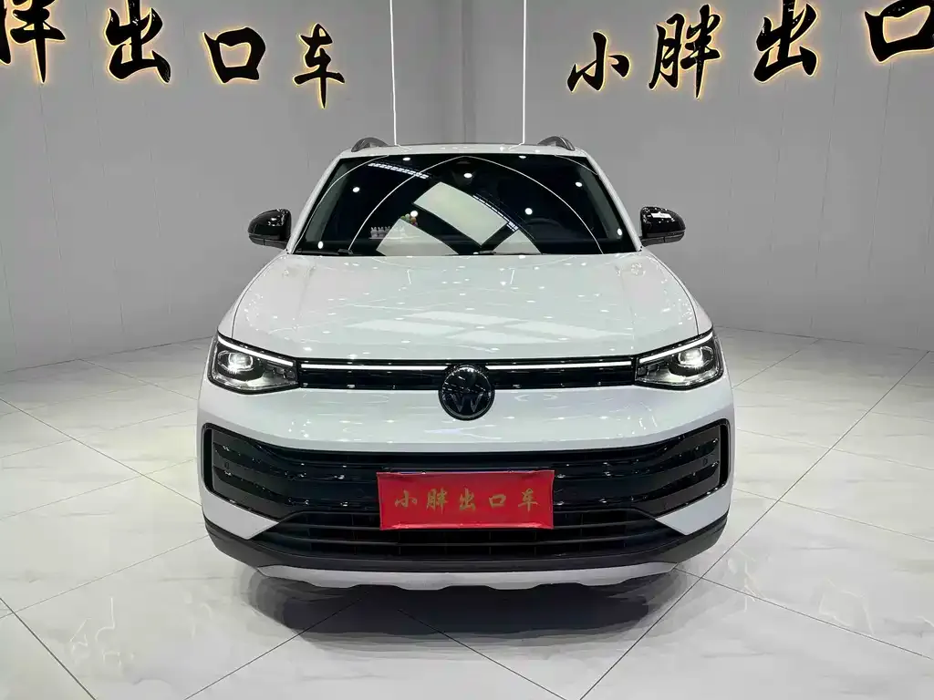 Volkswagen Tharu — фото 2