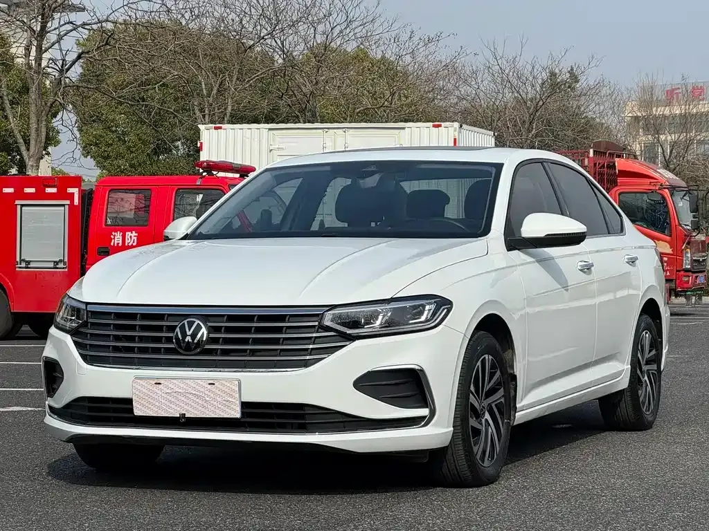 Volkswagen Lavida 2023 из CN, фото 1