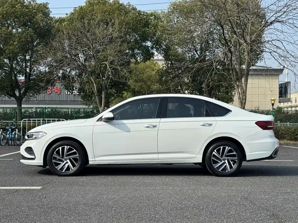Volkswagen Lavida 2023 из CN, фото 5