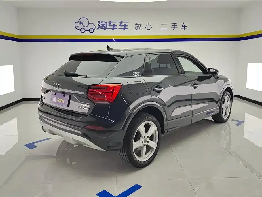 Audi Q2L 2021 из CN, фото 7