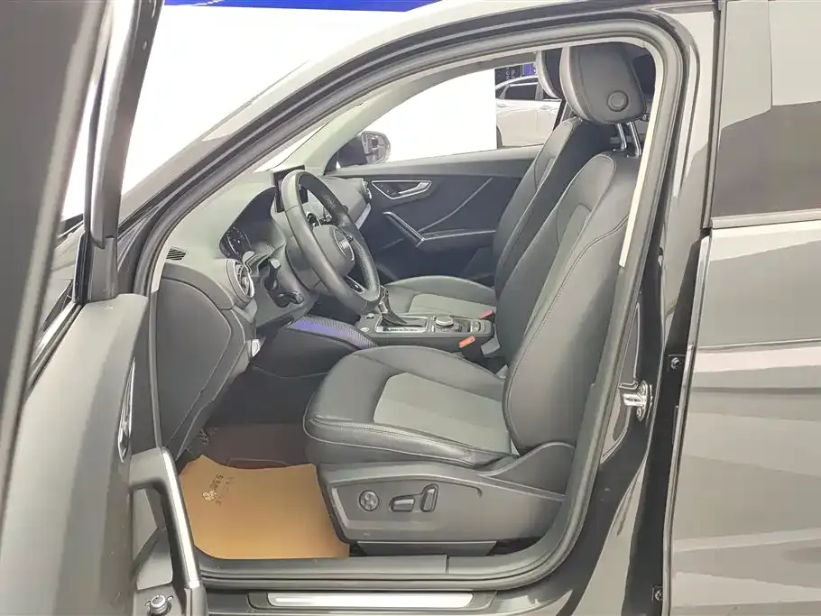 Audi Q2L 2021 из CN, фото 5