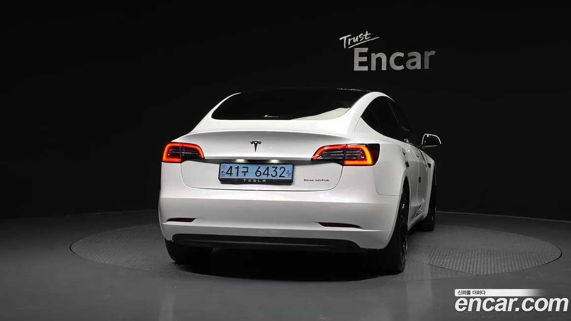 Tesla Model 3 2022 из KR, фото 2
