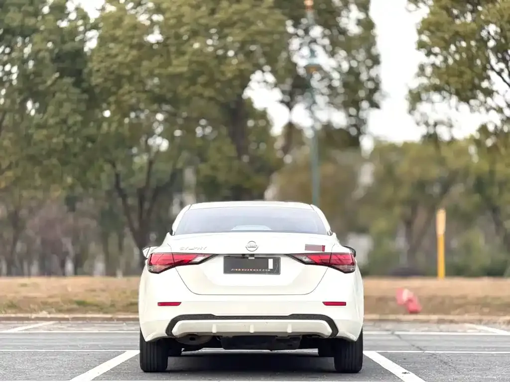 Nissan Sylphy 2022 из CN, фото 4