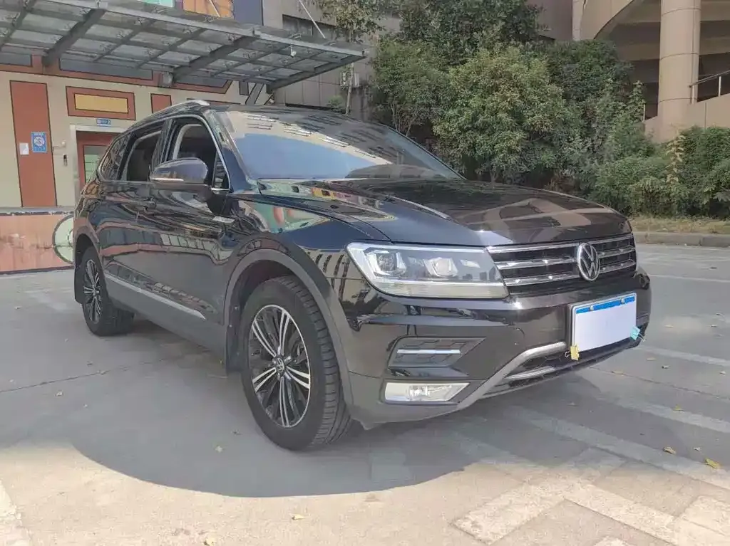 Volkswagen Tiguan L 2021 из CN, фото 7