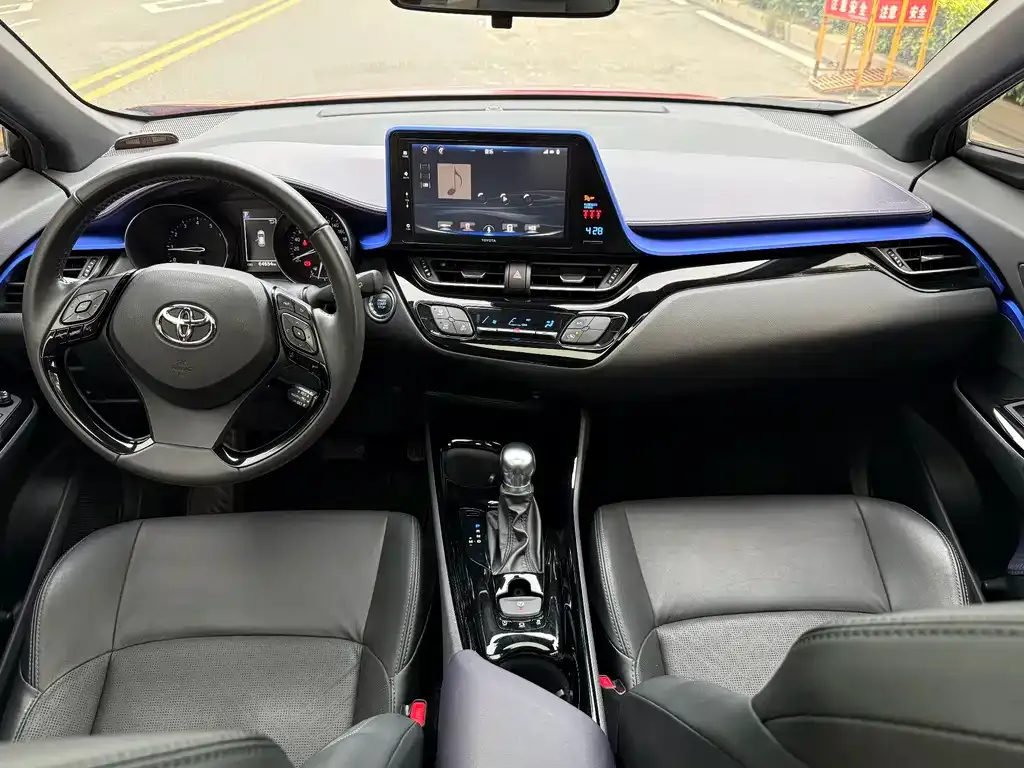Toyota IZOA 2021 из CN, фото 2
