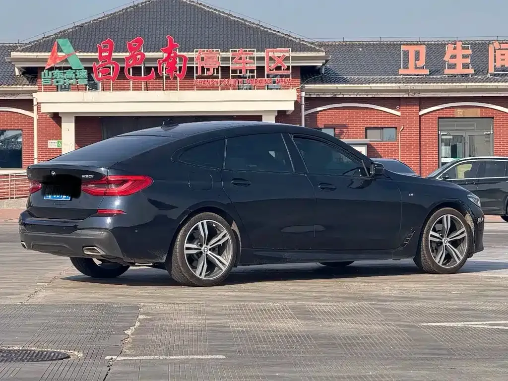 BMW 6 Series GT 2021 из CN, фото 10