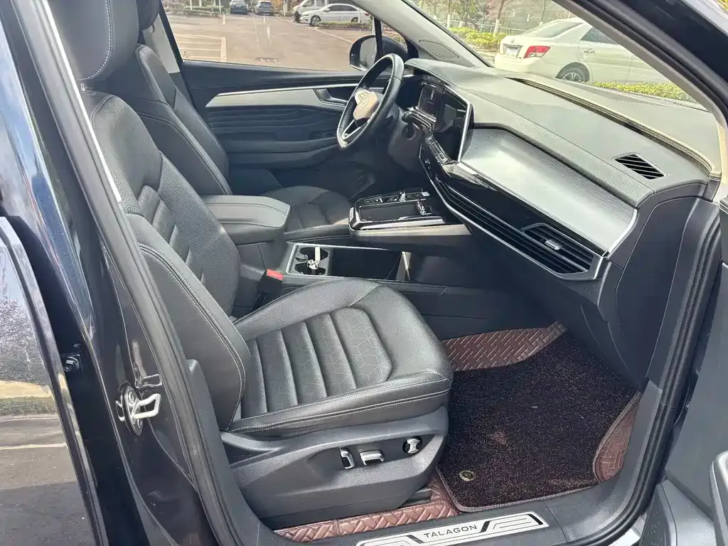 Volkswagen Talagon 2022 из CN, фото 4