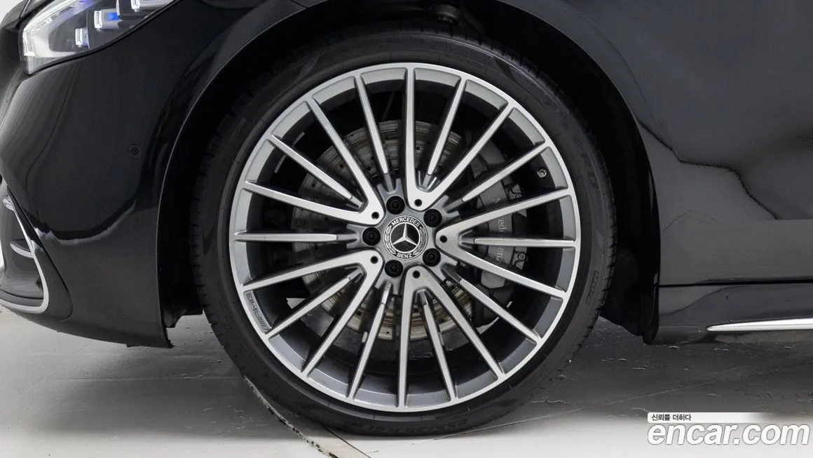 Mercedes-Benz S-Class 2025 из KR, фото 10