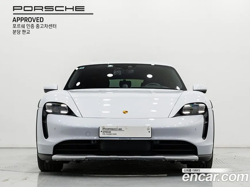 Porsche Taycan 2024 из KR, фото 2