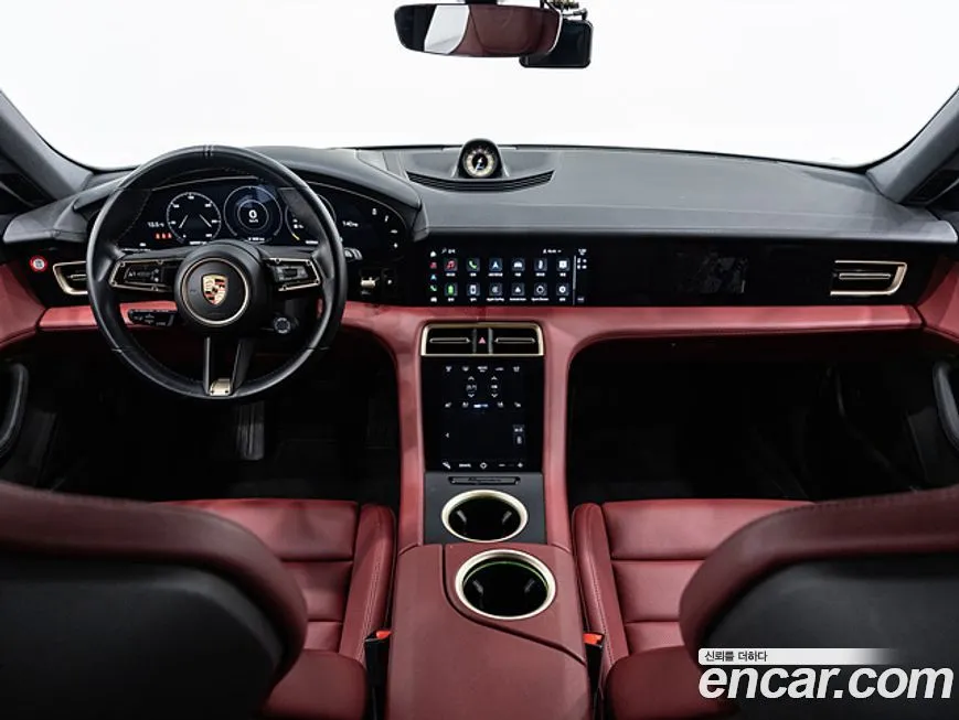 Porsche Taycan 2024 из KR, фото 8