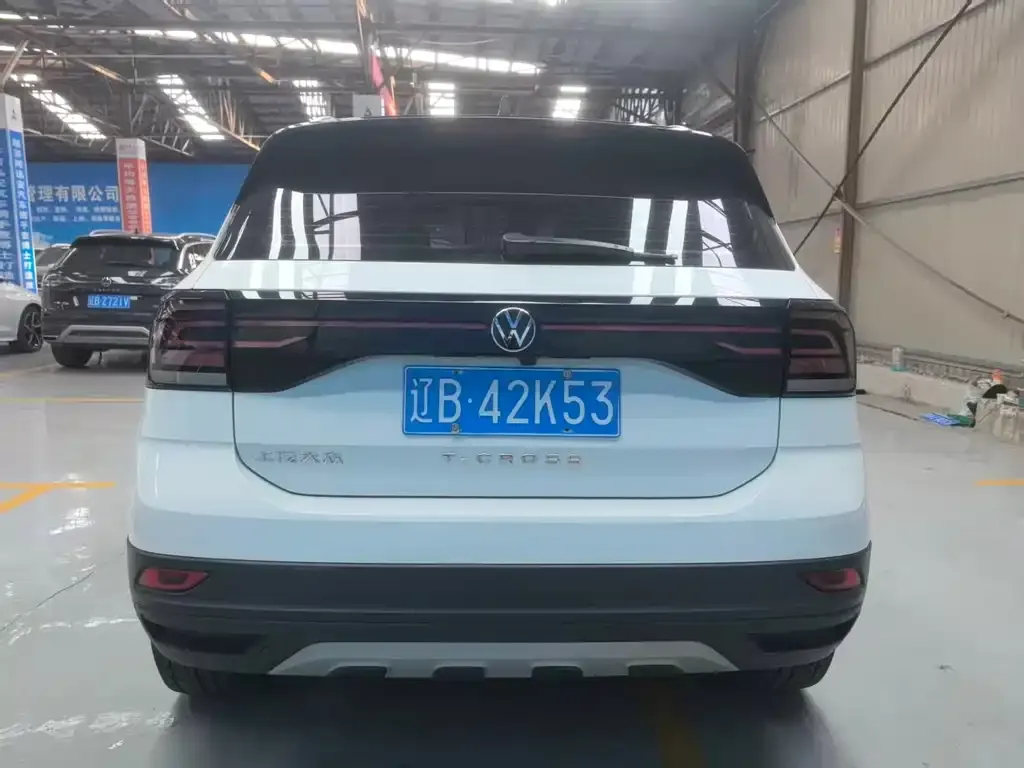 Volkswagen T-Cross — фото 2