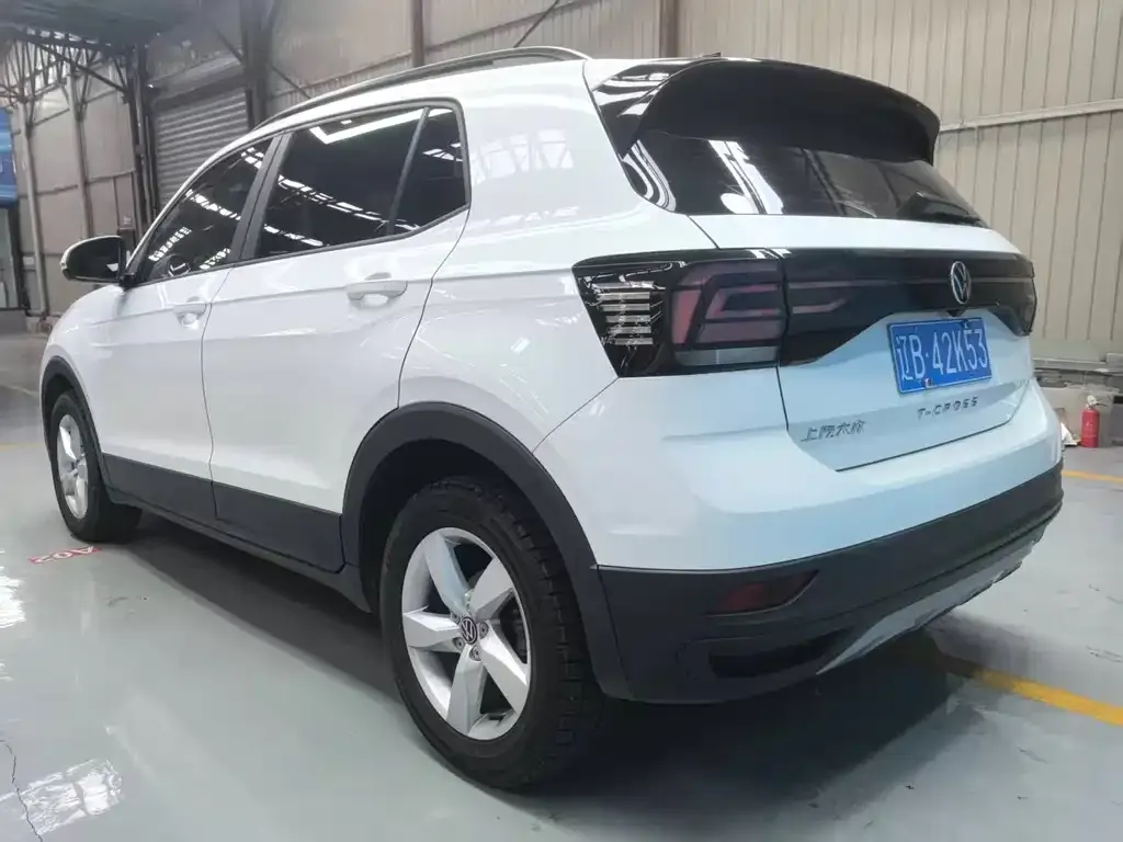 Volkswagen T-Cross — фото 4