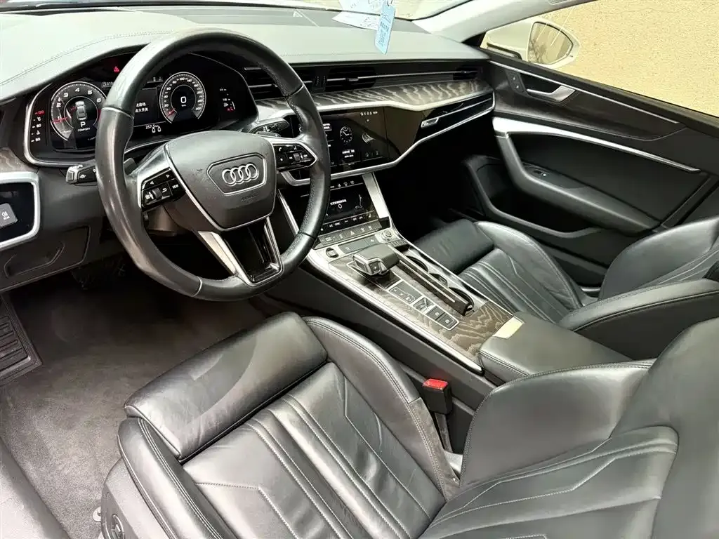Audi A7 2021 из CN, фото 5