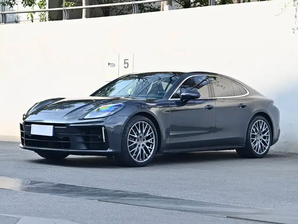 Porsche Panamera 2025 из CN, фото 1