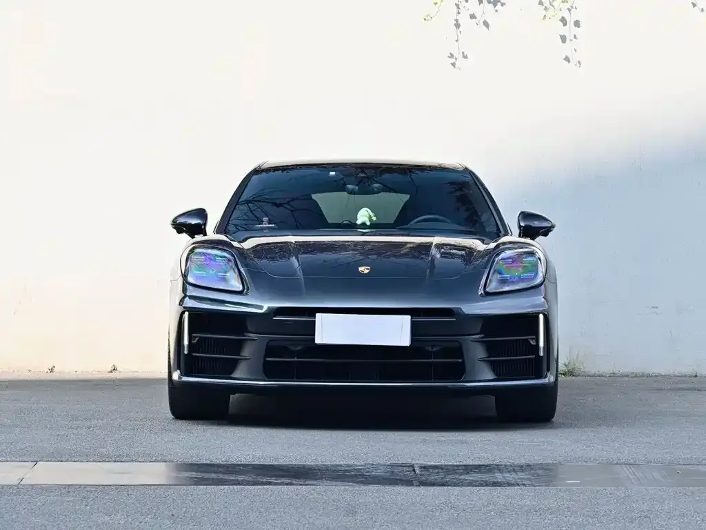 Porsche Panamera 2025 из CN, фото 3