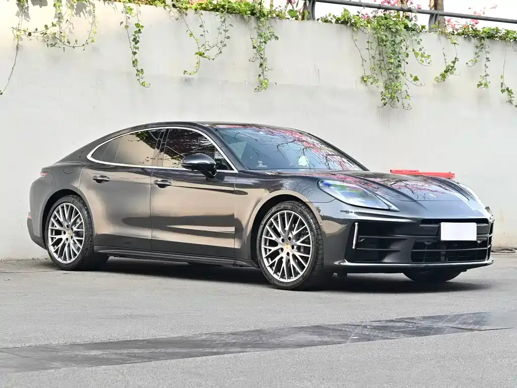 Porsche Panamera 2025 из CN, фото 2