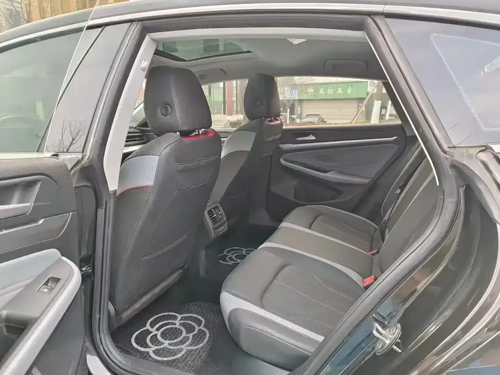 Volkswagen Lamando 2022 из CN, фото 3