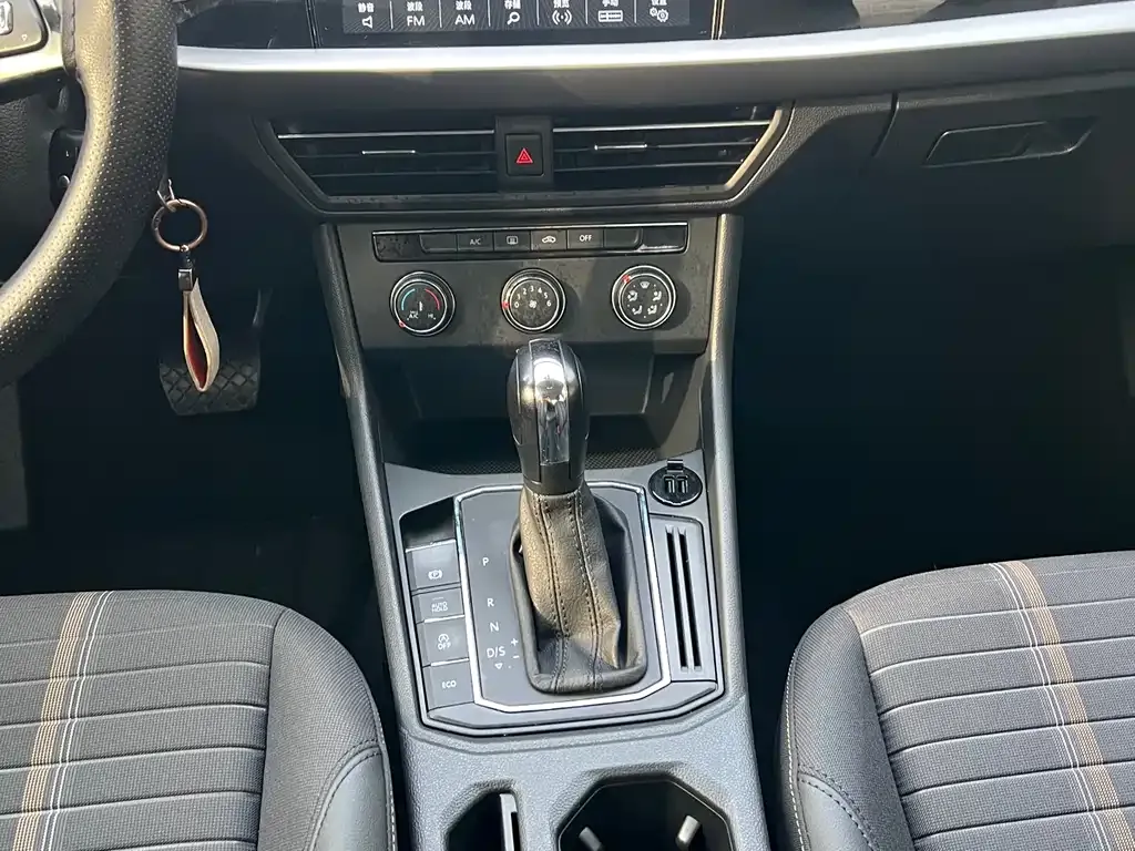 Volkswagen Lavida 2021 из CN, фото 2