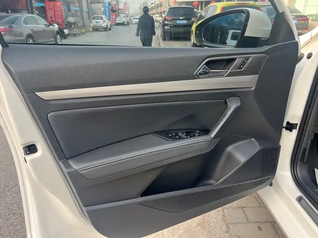 Volkswagen Lavida 2021 из CN, фото 7