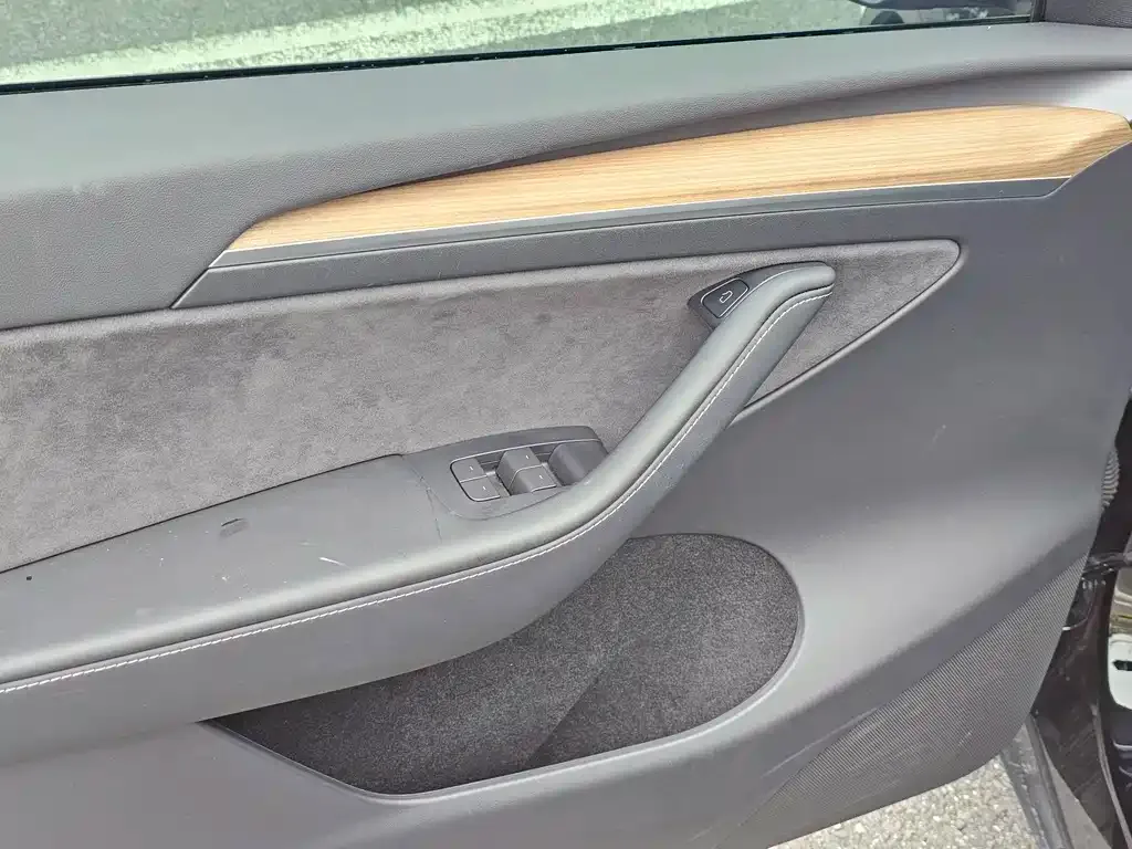 Tesla Model Y 2022 из CN, фото 8