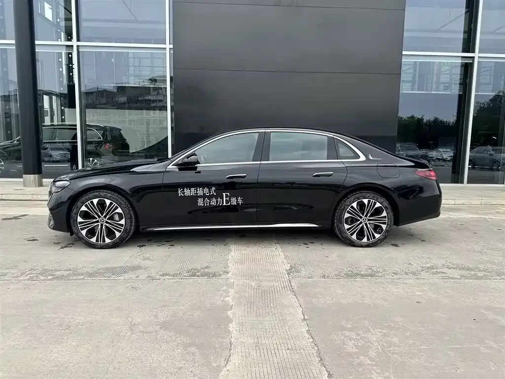 Mercedes-Benz E-Class New Energy — фото 2