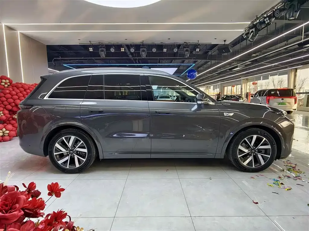 Li Auto L8 2023 из CN, фото 9