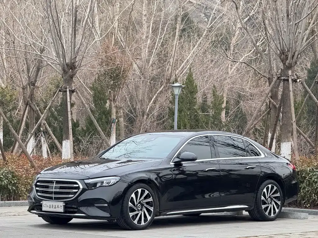 Mercedes-Benz E-Class 2025 из CN, фото 1