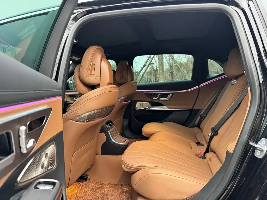 Mercedes-Benz E-Class 2025 из CN, фото 7