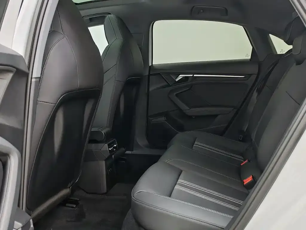Audi A3 2022 из CN, фото 5