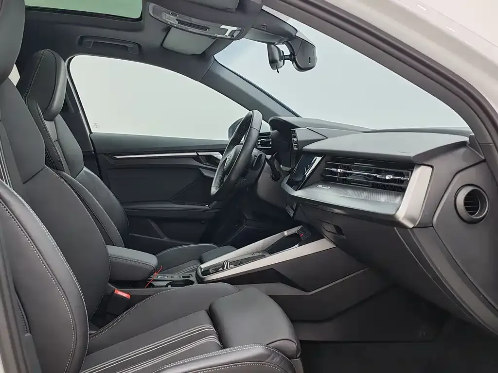 Audi A3 2022 из CN, фото 9