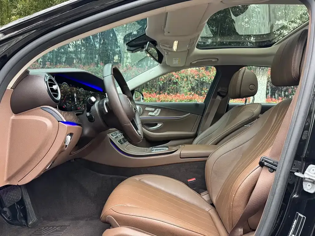 Mercedes-Benz E-Class 2021 из CN, фото 8
