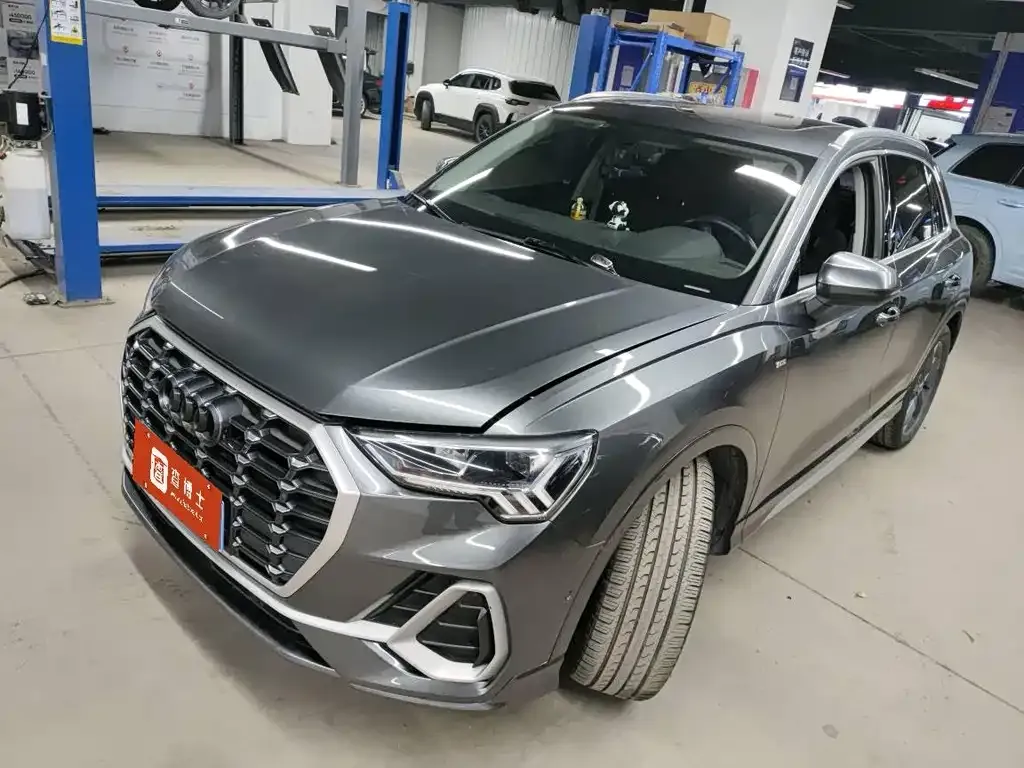 Audi Q3 2021 из CN, фото 1