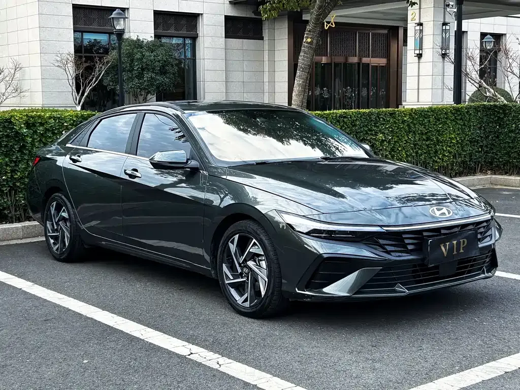 Hyundai Elantra 2024 из CN, фото 4