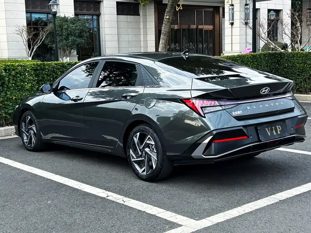 Hyundai Elantra 2024 из CN, фото 7