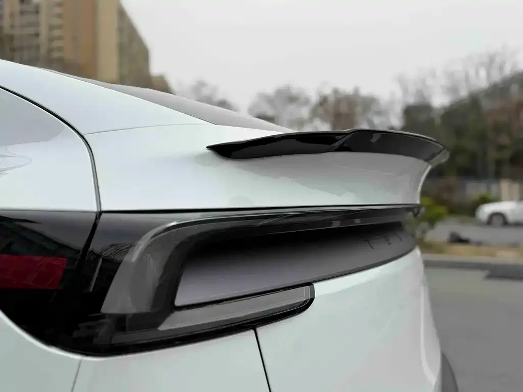 Tesla Model Y 2025 из CN, фото 2