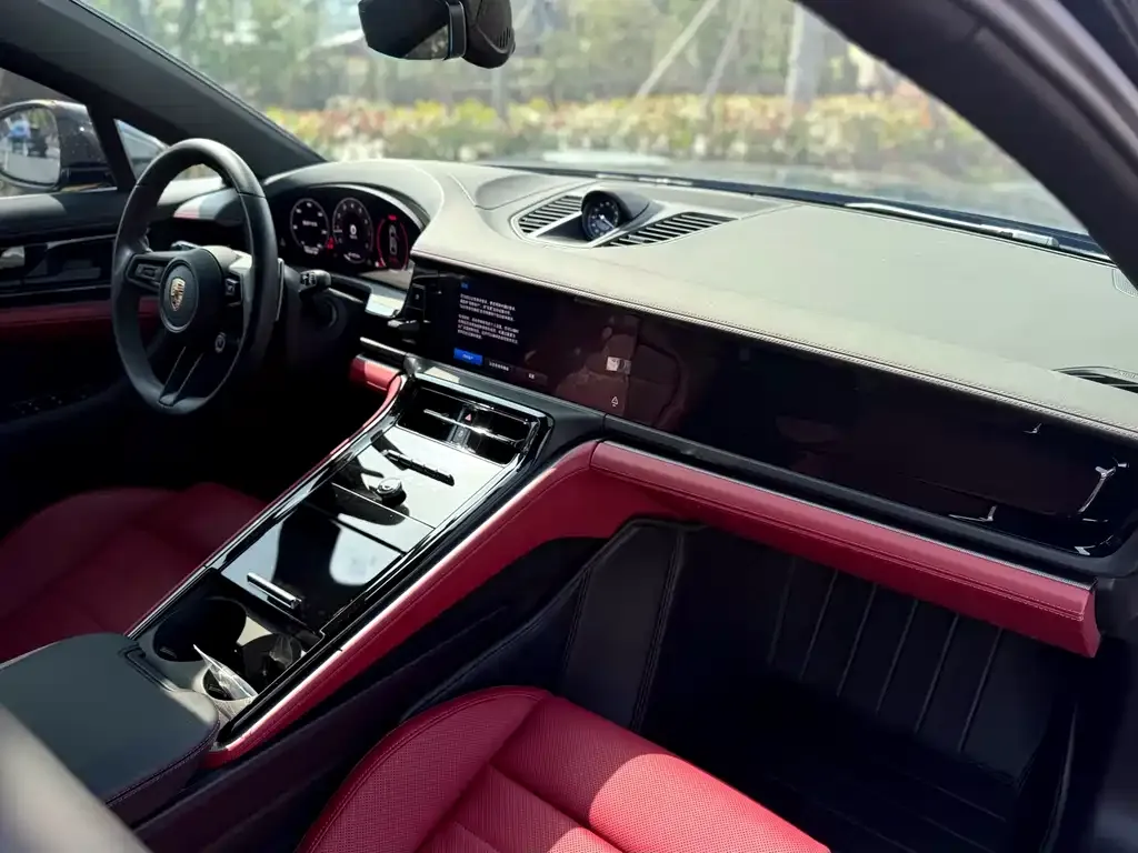 Porsche Panamera 2024 из CN, фото 3