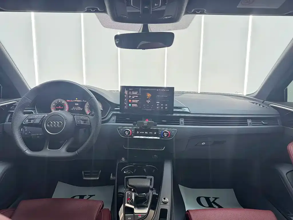 Audi A4L 2025 из CN, фото 7