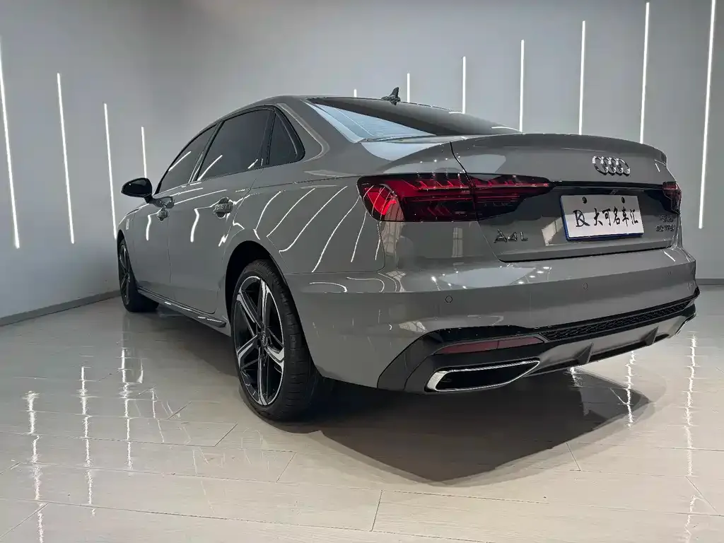 Audi A4L 2025 из CN, фото 5