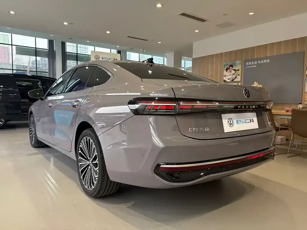 Volkswagen Passat — фото 3