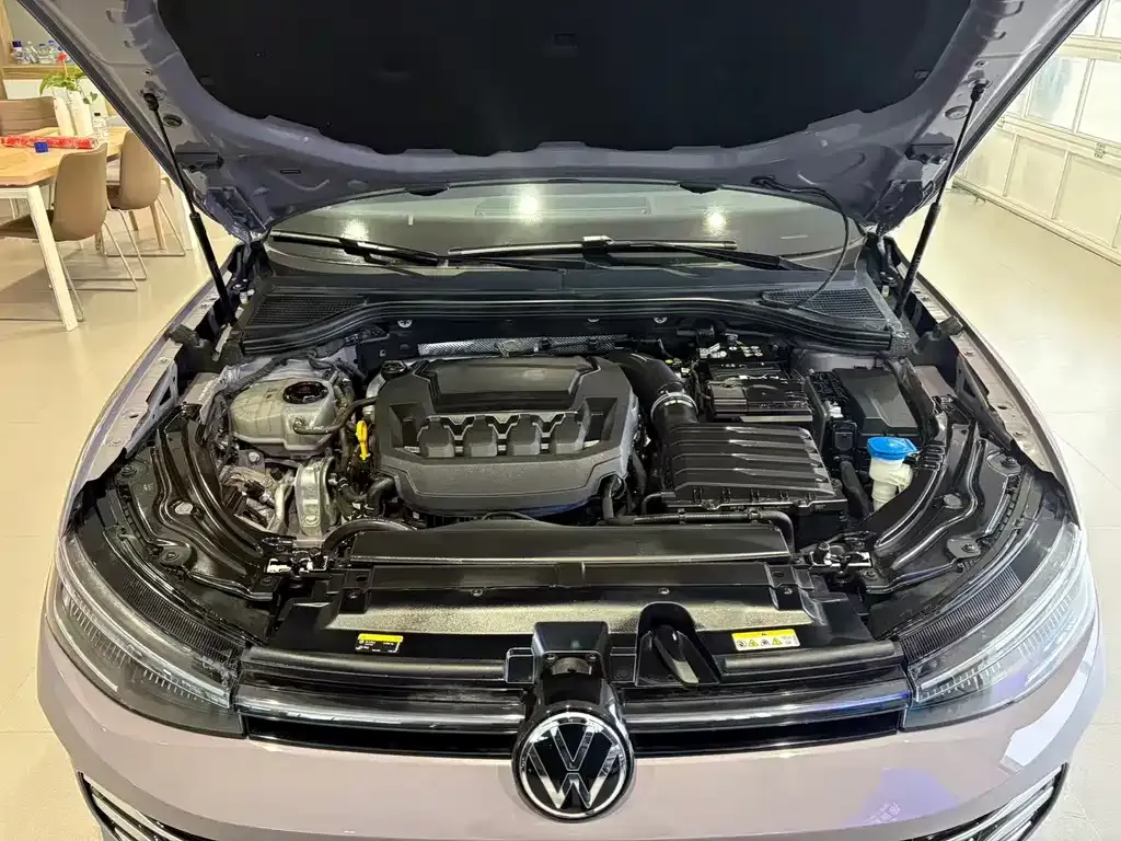 Volkswagen Passat — фото 8